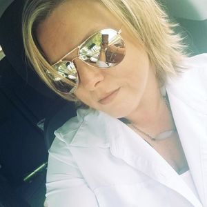 Meet your Posher, Niki